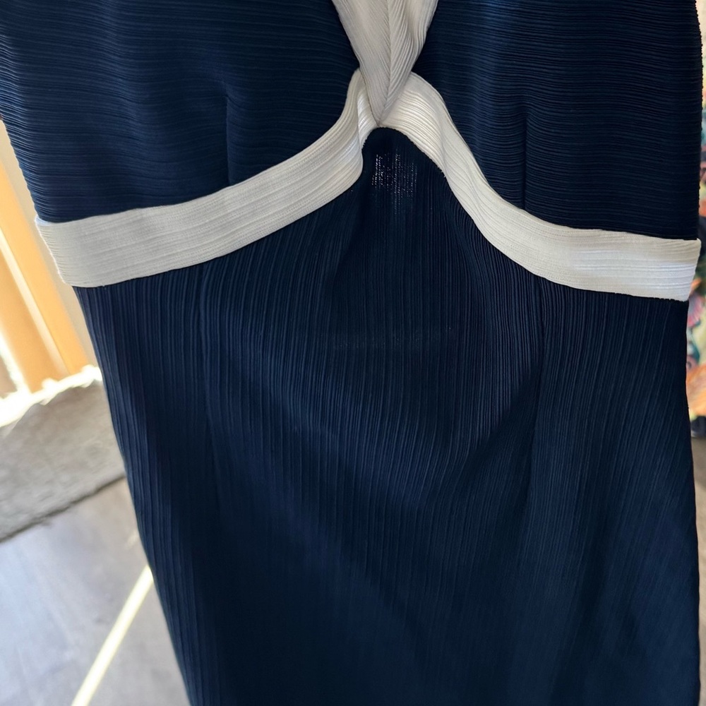 Women’s navy blue and white body con dress with crossover detail size 8